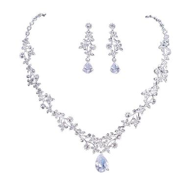 Wedding Necklace and Earrings Set Flower Bridal Accessories Bride Necklace Sparkling Zirconia Crystal Birthday Christmas Gift [misakinoya] (Earrings +
