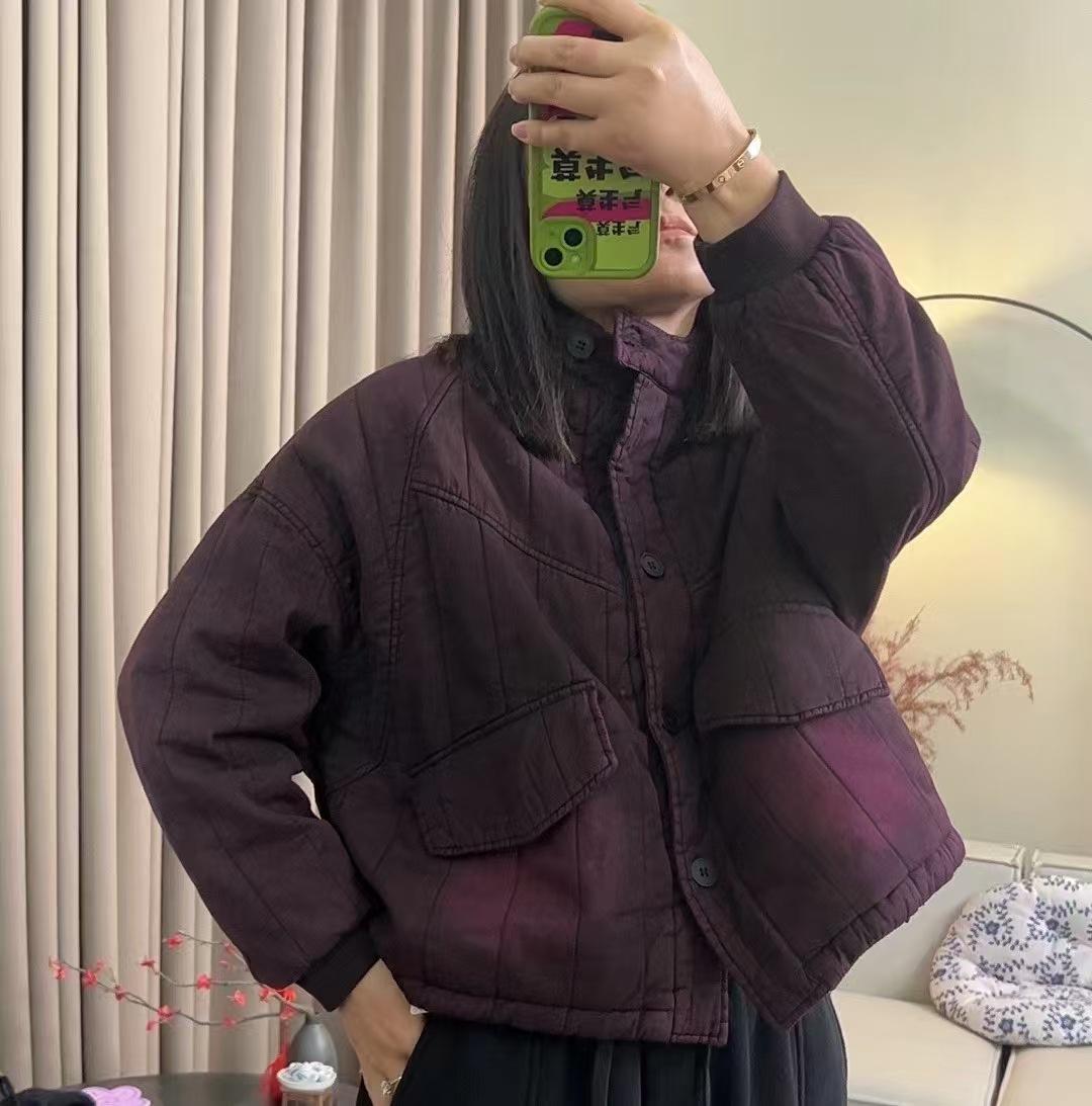 

2025 осень и зима фиолетовый свободный верхняя одежда модная короткая повседневная джинсовая куртка из тенселя простая теплая с воротником-стойкой женская one size fits all темно-фиолетового