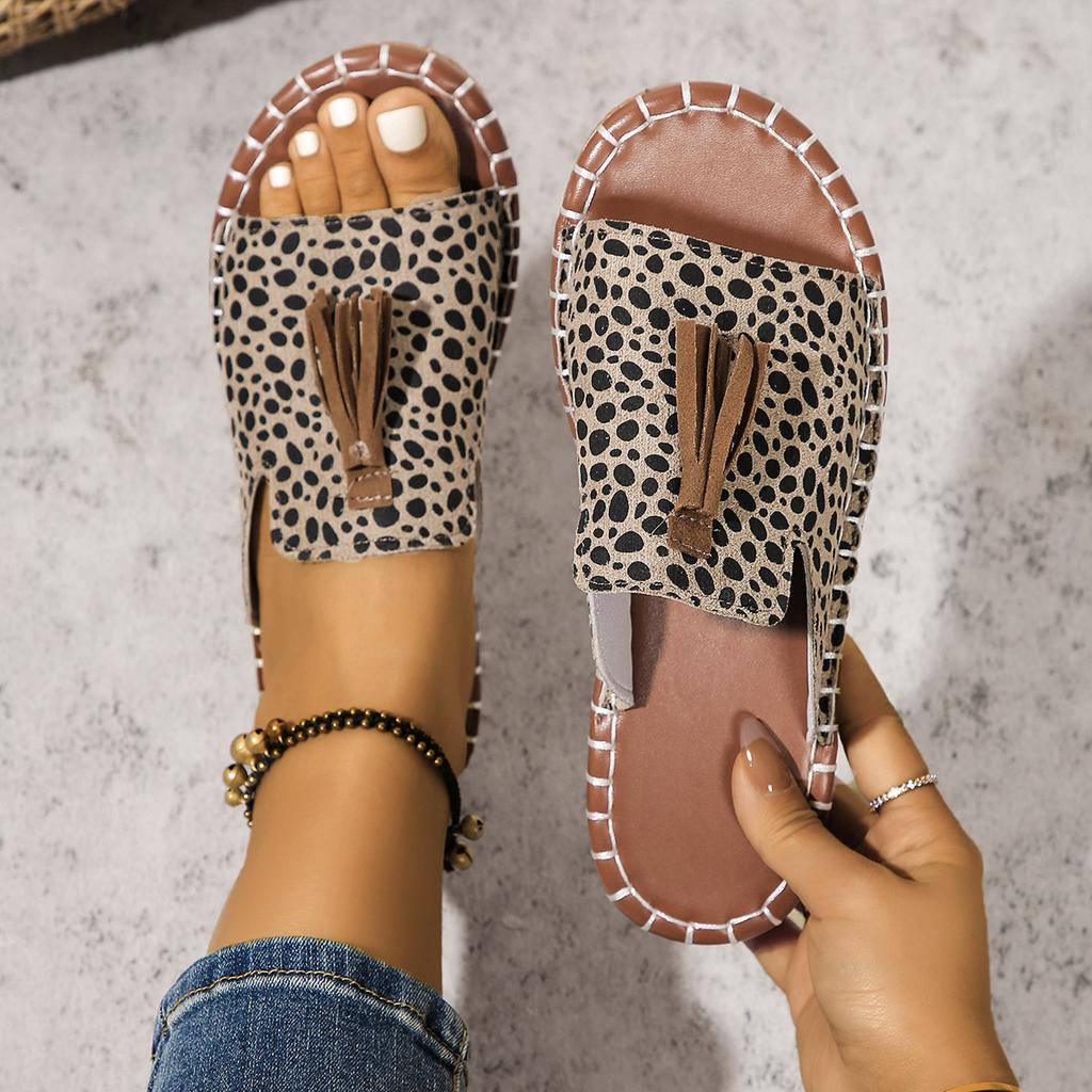 Women's Slippers Foreign Trade Large Size Flat Slippers Women's Summer 2025 New European and American Tassel Beach Shoes