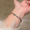 Rosa Zirkon Kirschblüten-Schleifenarmband Elegante Strass-Blumenkette Leichtes Romantisches Design Geschenk für Frauen Zarter Alltags Schmuck
