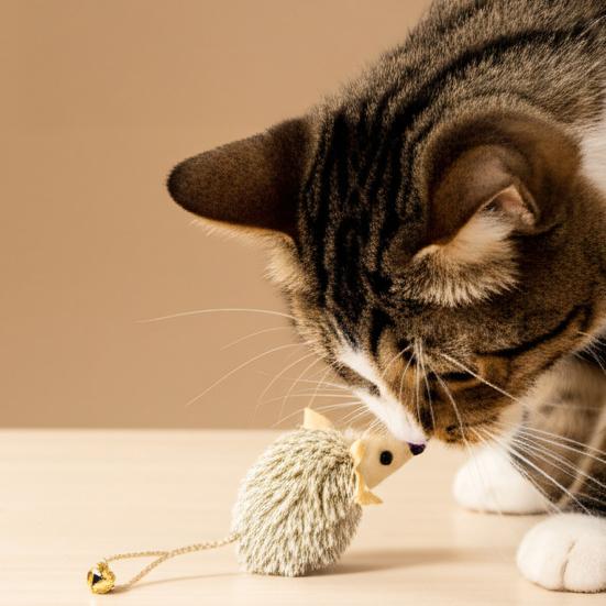 

Cat Mice Toy Interactive Plush Realistic Mouse Toy with Bell Tail Bite-Resistant Kitten Hunting Toy for Indoor Cats колір світло кави