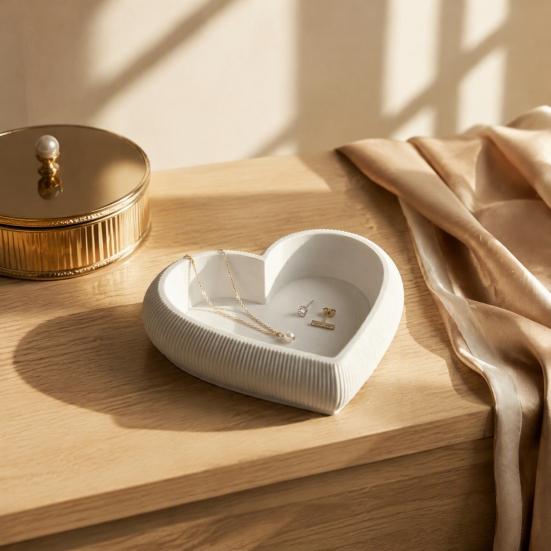 Minimalist Jewelry Holder Heart Shaped Tray, 3D Printed Ring Necklace Earring Holder, Small Organizer Romantic Desktop Trinket Dish for Dresser