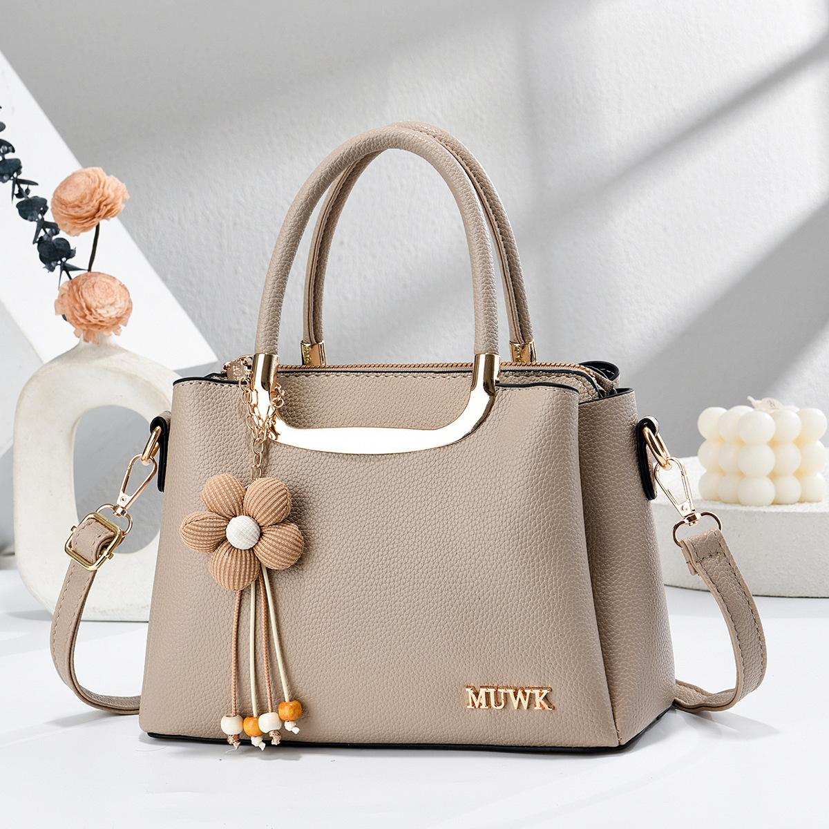 2026 New Light Luxury Trendy Handbag For Women Large Capacity Single Shoulder Crossbody Bag