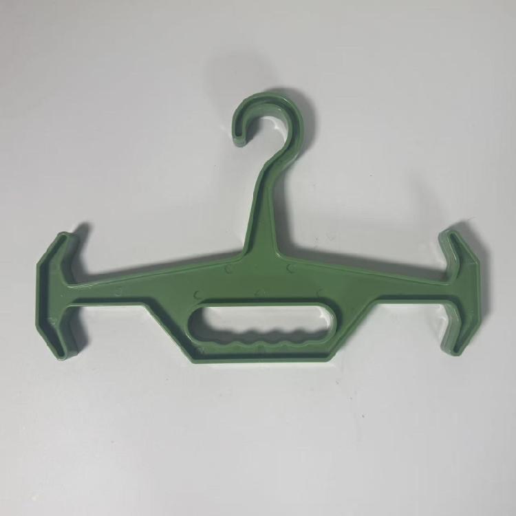Small Folding Utility Hanger Vest Hanger Plastic Texture Perfect for Travel Storage of Thicken Coat and Adventure Gear