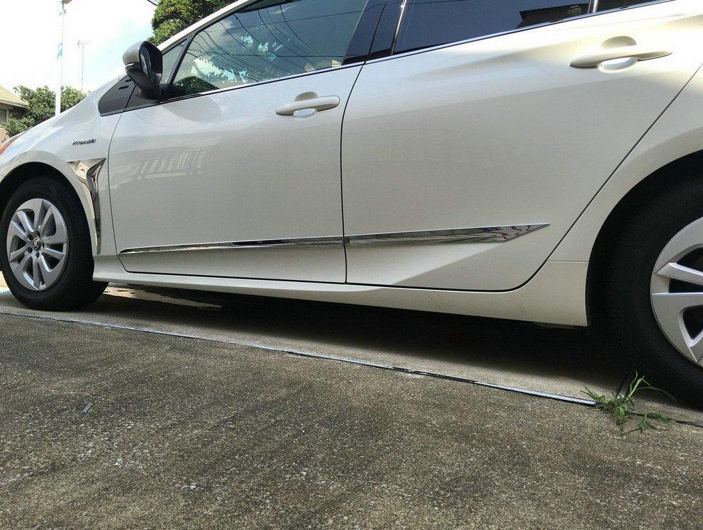 RUIQ Toyota New Prius PHV Exclusive Exterior Chrome Plated Side Door Under Moulding Exclusively Designed for TOYOTA PRIUS PHV 52 Series (ZVW52)