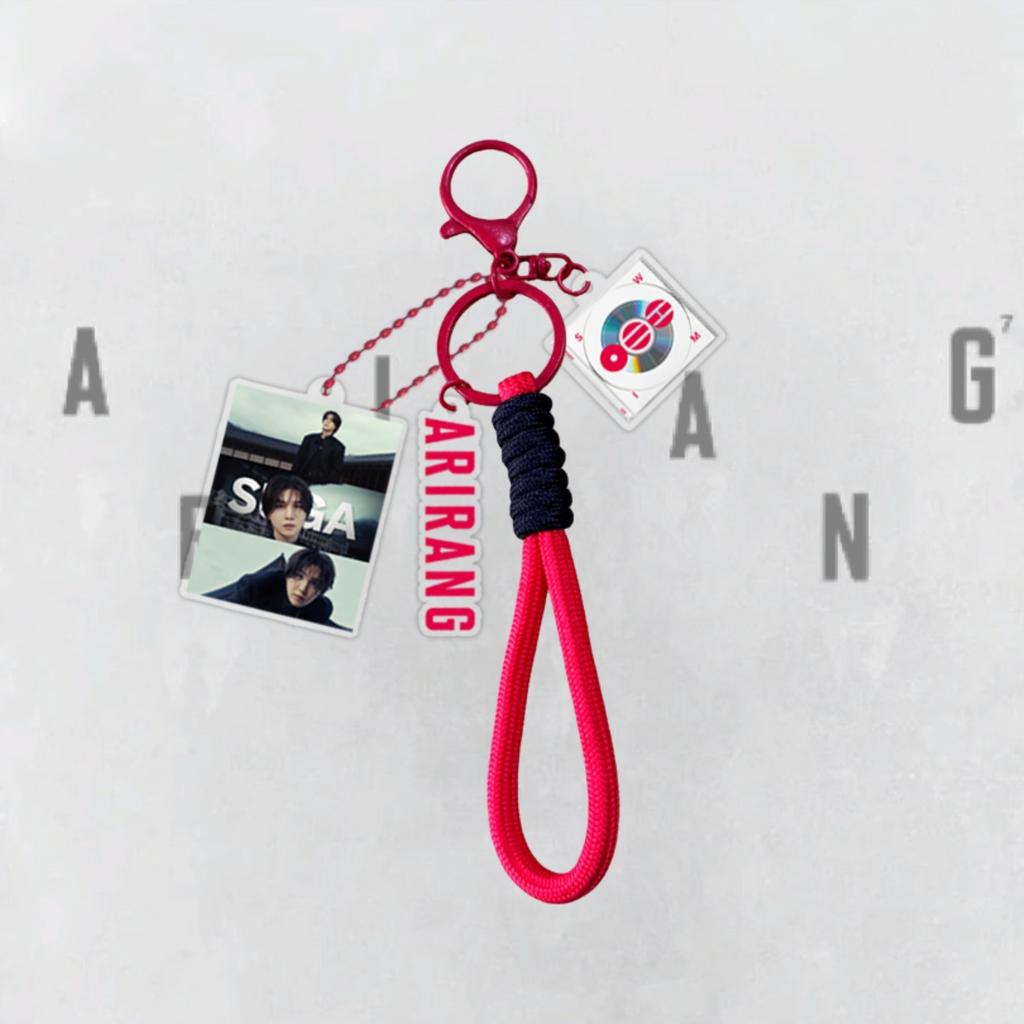 7 Stück BTS ARIRANG Thema Schlüsselanhänger, Bangtan Boys Foto Anhänger mit roter geflochtener Schnur, Kpop ARMY Fans Taschenzubehör, Kpop Idol Taschenanhänger für ARMY Fans