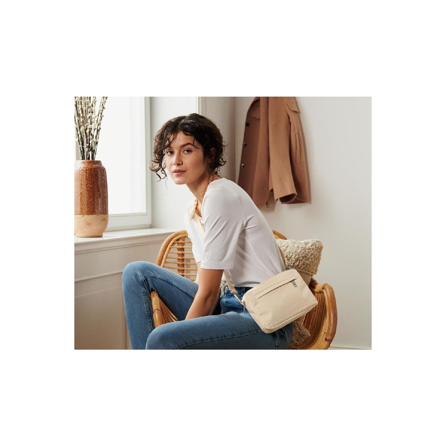 

Safe Waist And Shoulder Bag