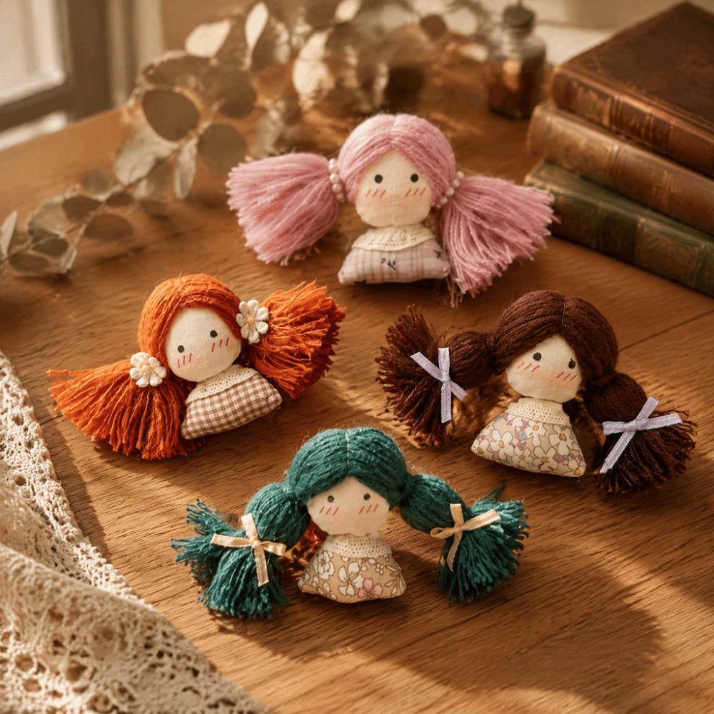 Plush Fabric Girl Doll Fabric Cotton Filled Mini Cartoon Doll Braid Girl Doll Spring