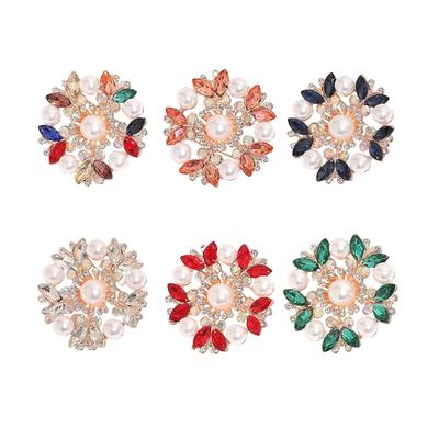 Elegant Crystal Pearls Flower Brooch For Women Vintage Rhinestones Scarf Pin Multi Purpose Jewelry Gift