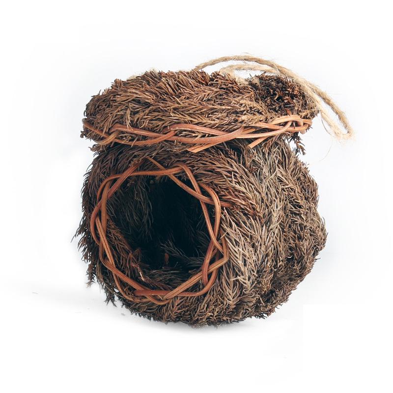 Wicker Bird Nest Birdhouse for Parrots - Outdoor Garden Ornament and Toy