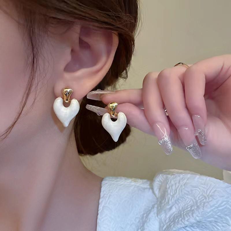 Cute Korean Earrings Love Heart Bling Crystal Stone Rose Gold Stud Earrings for Women Korean Jewelry Gift