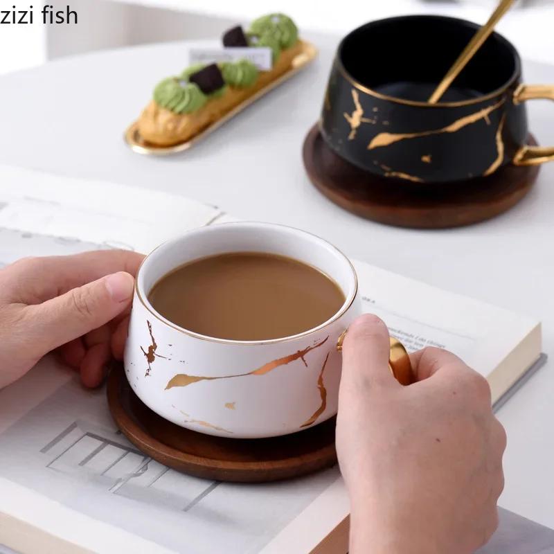 Kreatives Keramikbecher-Set mit Marmorstruktur Büro-Kaffeebecher Milchbecher Familien-Frühstückstasse Wasserbecher Schlichtheit Paarbecher