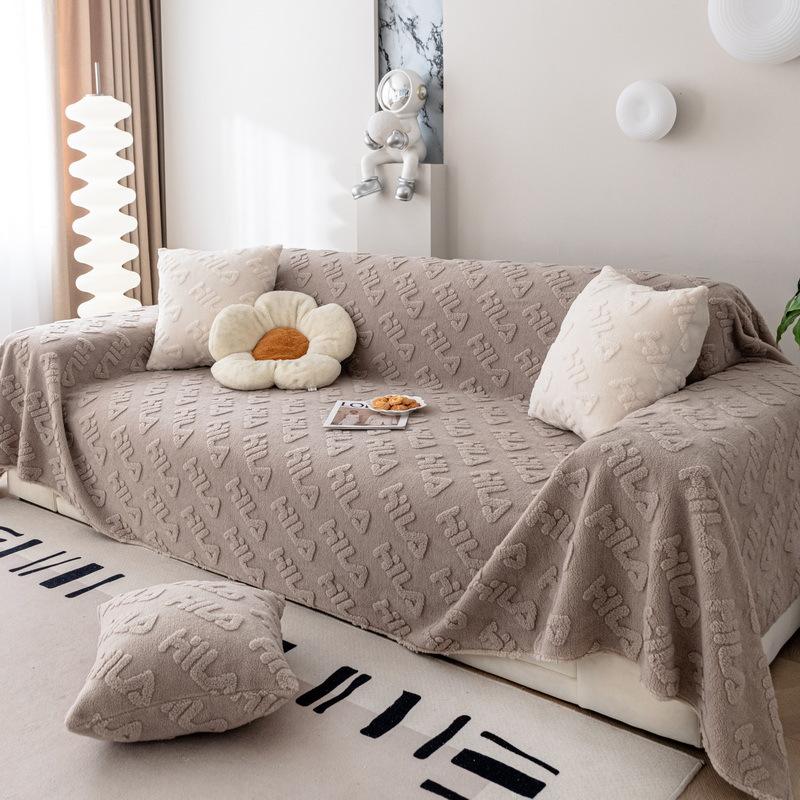 Anti-cat Scratch Sofa Cover New Four-season Universal Winter Plush Sofa Cover All-inclusive Sofa Towel Cushion