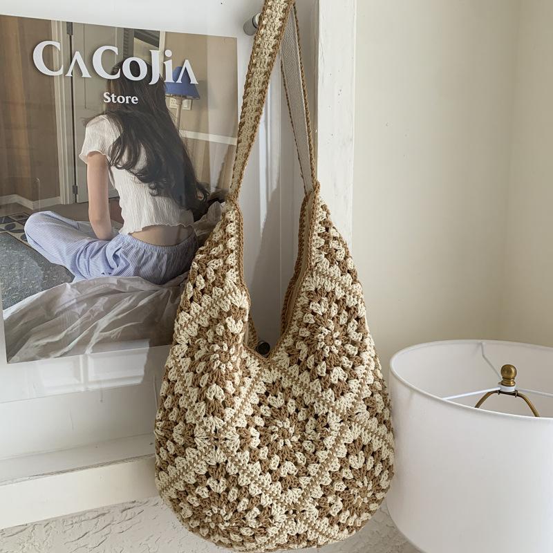 

Summer new fashion hollow woven bag shoulder tote casual straw large capacity commuter bag