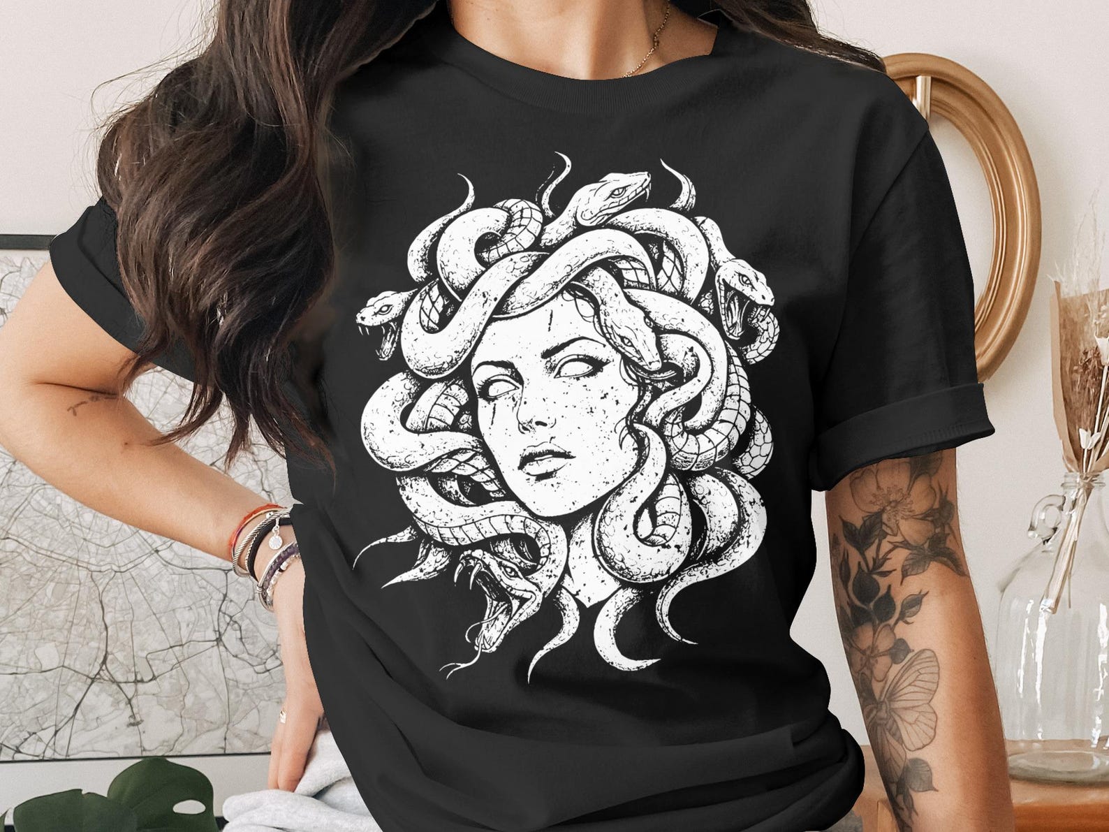 Medusa Head Grunge T-Shirt, Greek Mythology Serpent Goddess Tee, Dark Academia Goth Alt Style Top, Powerful Feminist Gift M