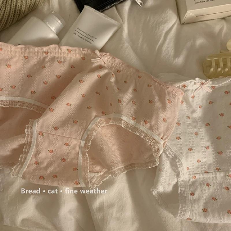 Lady Summer Simple Lovely Fresh Small Broken Flower Ear Side Pure Cotton Crotch Breathable Comfortable Briefs