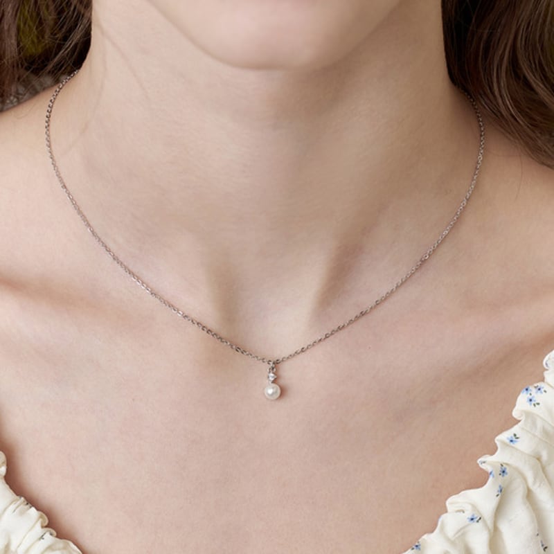 engbrox Harmony Pearl Necklace