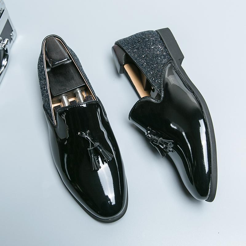 FashionLuxury Brand Men's Loafers Golden High-end Banquet Dress Shoes Fashionable Tassels Men's Business Shoes Pointed Toe