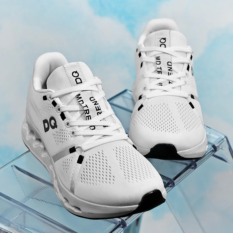 New outdoor youth running shoes men's Hong Kong style casual shoes sports shoes