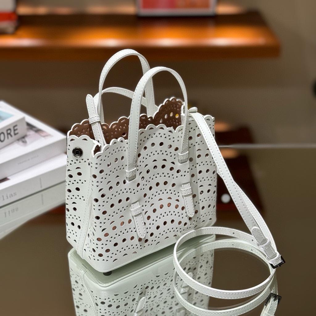 Nima16 Hollow Carved Vegetable Basket Women's Bag Casual Niche Leather Handbag Heavy Craftsmanship Shoulder Messenger Bag