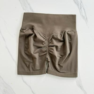 Damen High-Waist Schnelltrocknende Nahtlose Yoga-Shorts mit Pfirsich-Hebendem Design