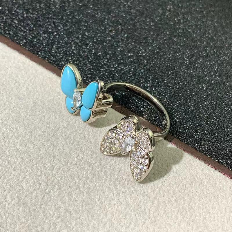 Blue New Turquoise Butterfly Bracelet for Women, High-quality, Elegant, Minimalist, Trendy, Diamond-filled Bracelet 2026