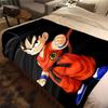 1PZ Coperta Morbida in Flanella con Stampa Carina di Son Goku, Alta Qualità per Tutte le Stagioni, Decorazione per la Casa, Calore e Comfort, Perfetta per Regali di Natale