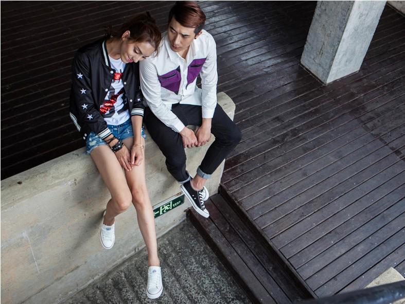 HuiLi Unisex Black & White Low-Top Canvas Sneakers for Sports & Casual Wear