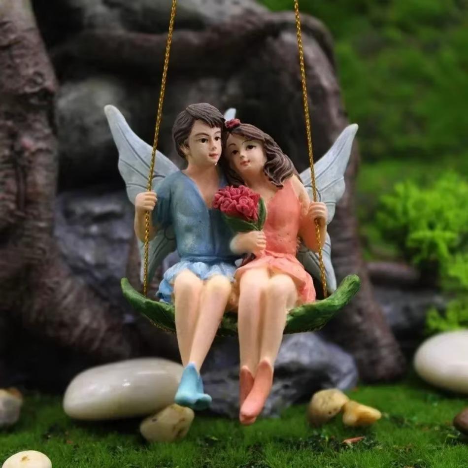 1 Pcs Hot Sell Romantic Couple Figurines Swing Flower Fairy Garden Micro Landscape Pendant Resin Craft Creative Scene Deco