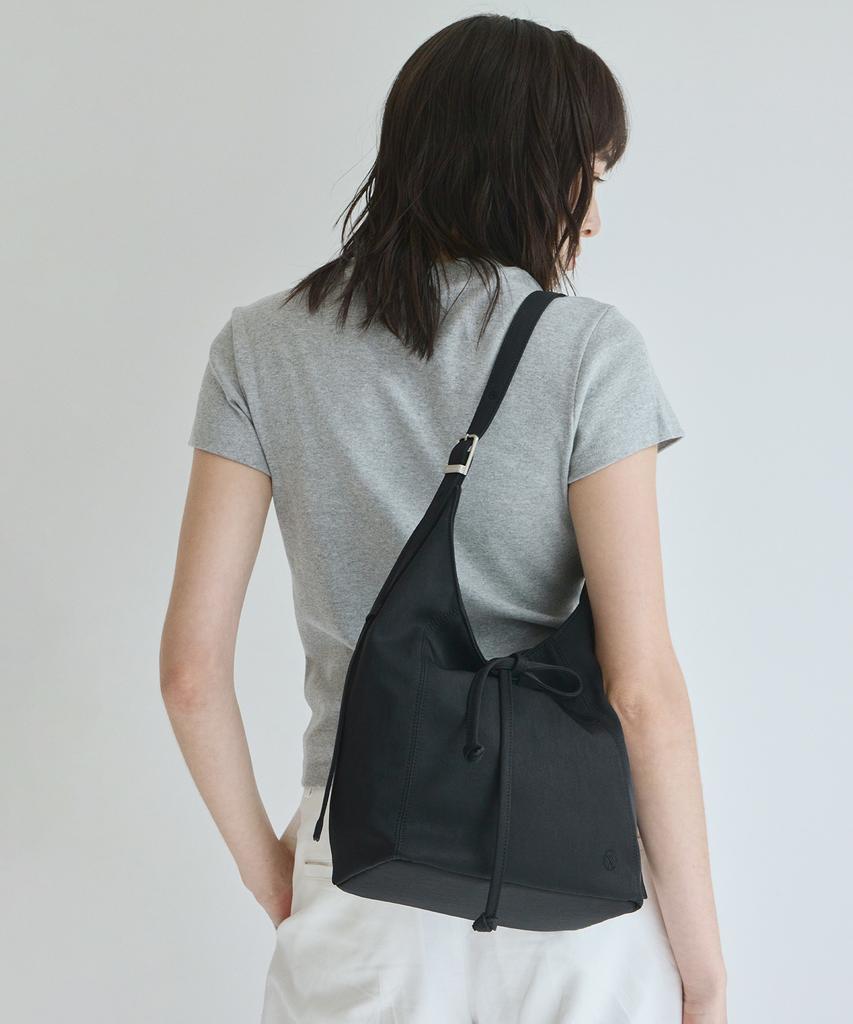 Ndod Small Flow Bag [Black]