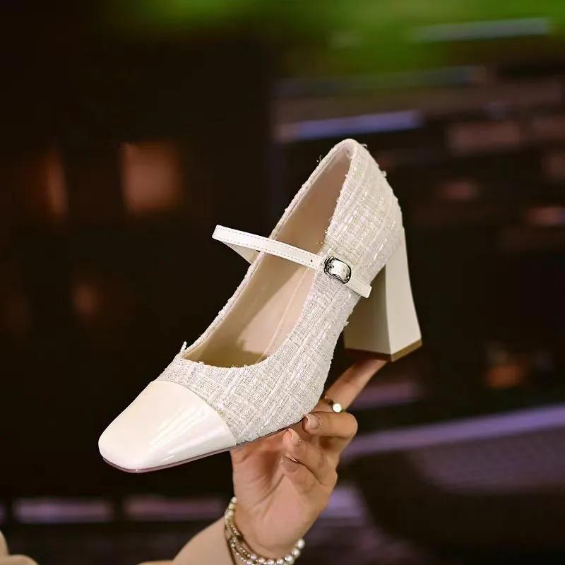 Fashion Women Loafers Spring New Fashion Designer Dress Shoes for Women Leather Buckle Strap Retro Casual Pumps Ladies Zapatos Mujer