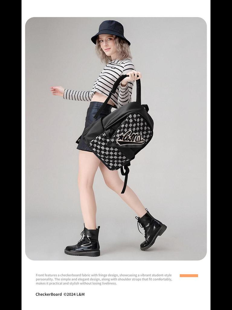 Stylish and Spacious Backpack: Perfect for Travel, School, and Short Trips for Middle School Students - Lightweight and Trendy Design.