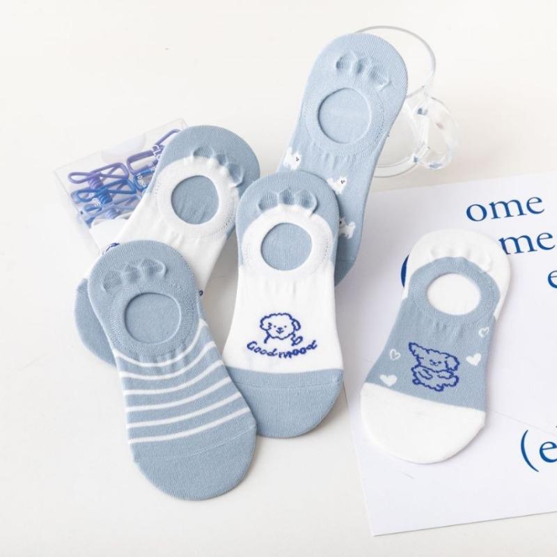 Female Summer Thin Lovely Shallow Mouth Does Not Fall with Invisible Ship Socks