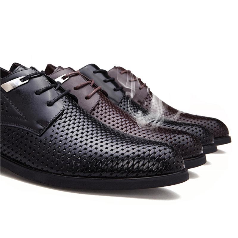 Fashion New Summer Genuine Leather Men Oxford Shoes British Style Pointed Toe Hollow Breathable Black Leather Men Dress Shoes