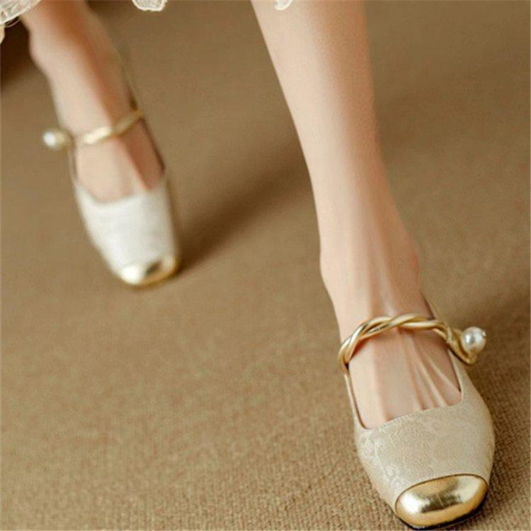 

National style new Chinese high heels women s 2025 spring new light luxury gentle evening breeze with skirt French thick heel single shoes 40