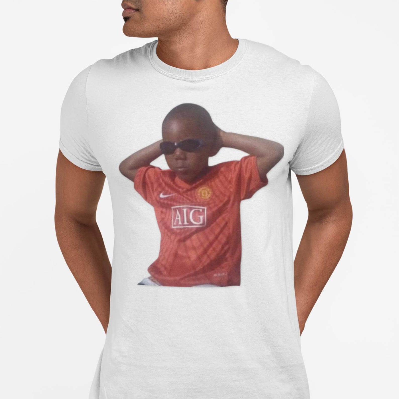 Cool Kid Meme T-Shirt | Sunglasses Kid Graphic Tee M