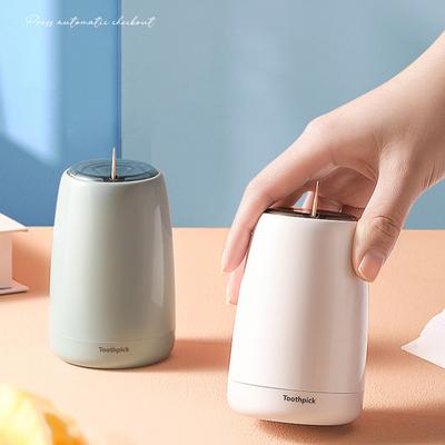 Automatisches Pop-up Zahnstocherglas Kreative Zahnstocherbox Zuhause Klein und tragbar Drücken Pop-up Zahnstocherhalter