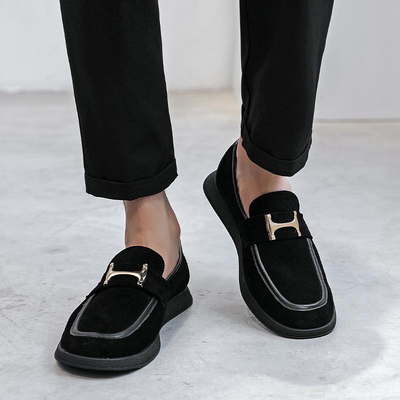 2025 Spring New Loafers Men's One-pedal Korean Version Trendy Versatile Casual British Leather Lazy Shoes Breathable