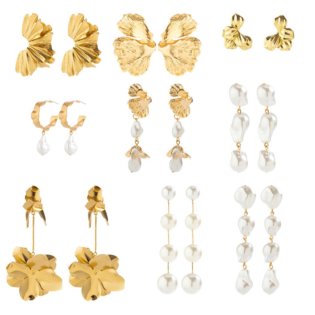 Personalized Liquid Fluid Metal Pleated Lotus Leaf Earrings, Niche Cold Wind Pearl Stud Earrings