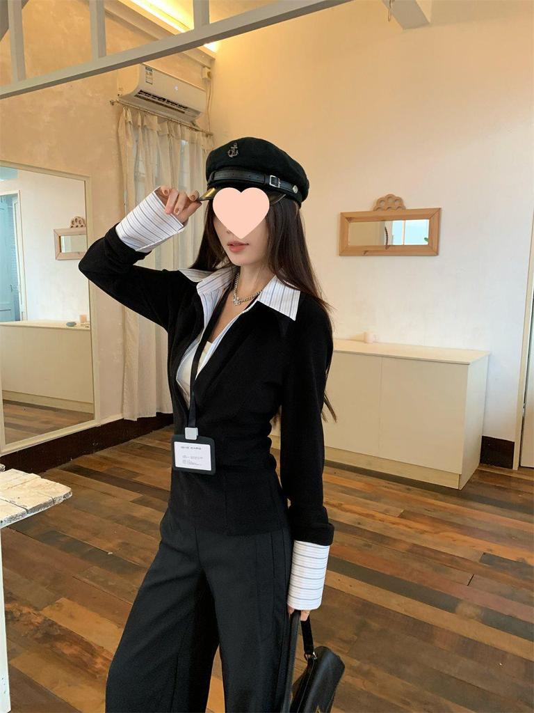 Damen Stricktop zur Taillenformung - Umlegekragen, Langarm, Fake-Zweiteiler-Design