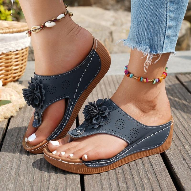 New European large size flower wedge slippers female beauty solid color retro flip-flops female
