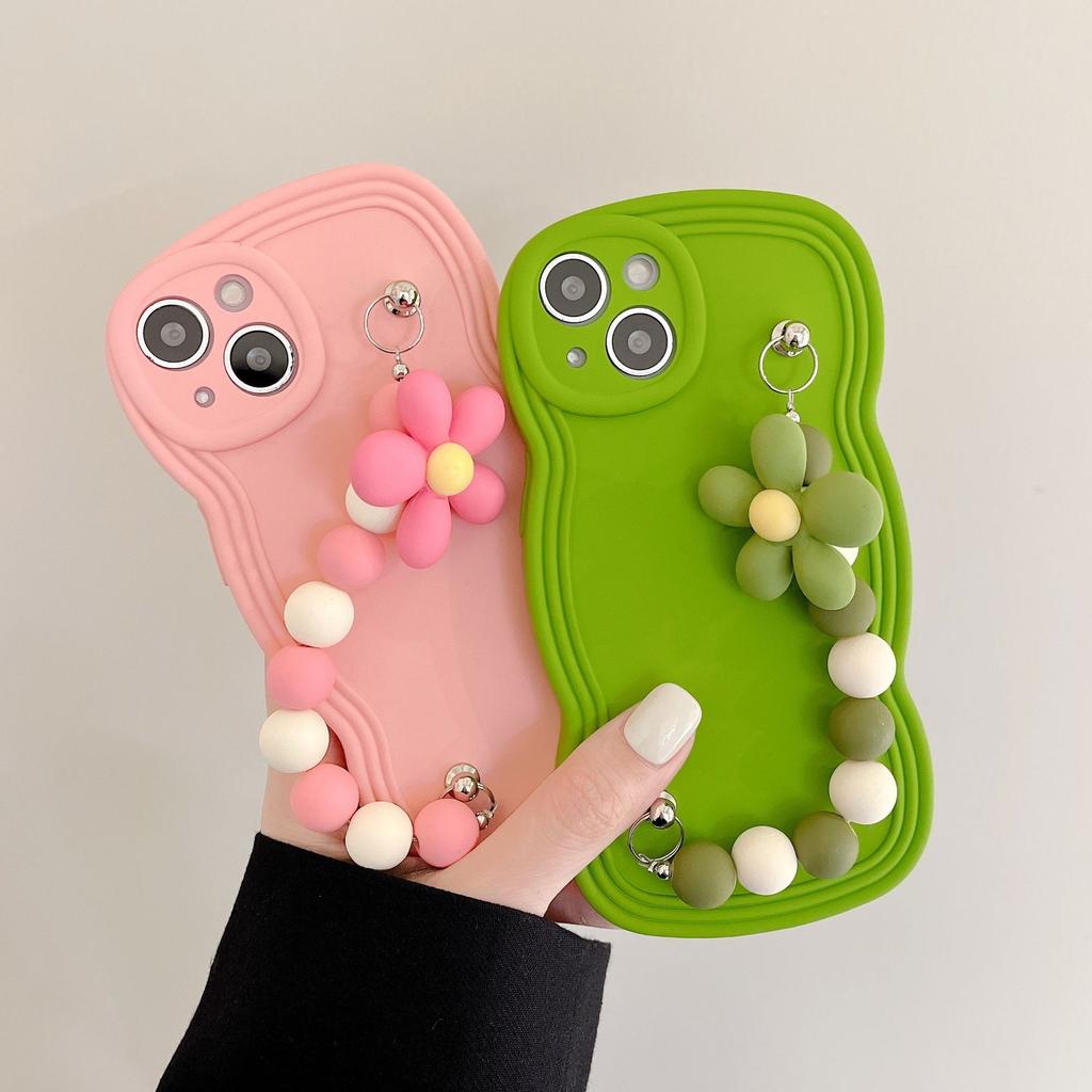 Ins Niche Style Flower Chain Case for iPhone 16 Pro Max Apple 15 Phone Case 13/12 Wave Case 14