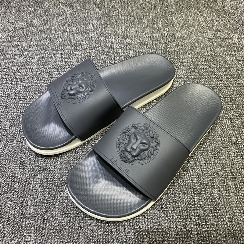 Lion Head Black Casual Slippers Men Fashion Outdoor Anti-slip Beach Flip Flops PVC Male Soft Flat Shoes Indoor Shower Slipper