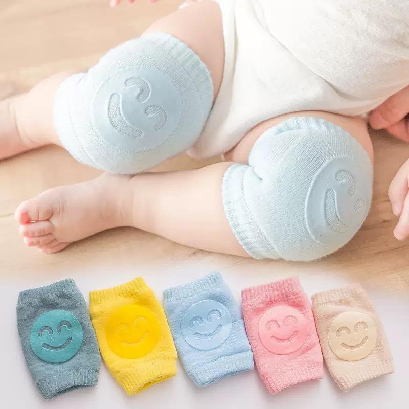 Knee pads and children's socks