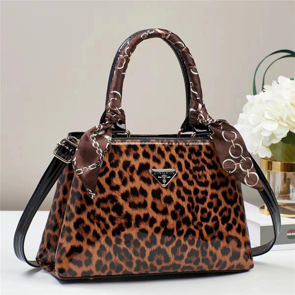 Borsa a mano alla moda e versatile in PU con stampa leopardata per donna, in tonalità terrose e design chic