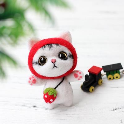 DIY handgemachtes Katzenfilzen mit Grundwerkzeugen - Rot