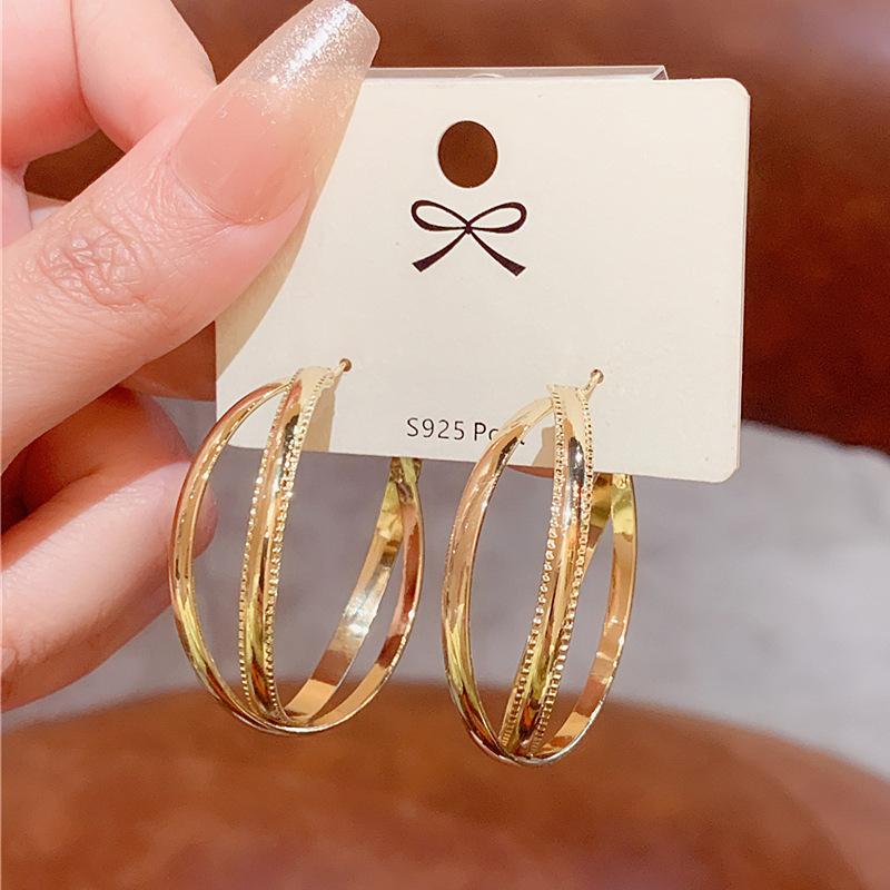 

Premium earrings light luxury personality exaggerated earrings 111 silver needle cross design temperament earrings 925 silver needle