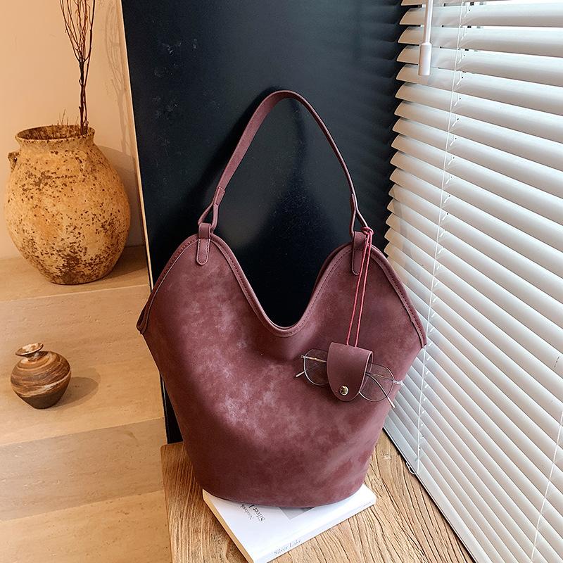 Retro Style Underarm Bag Women's Autumn Fashion Commuter Tote Bag Large Capacity Mother and Child Shoulder Bag