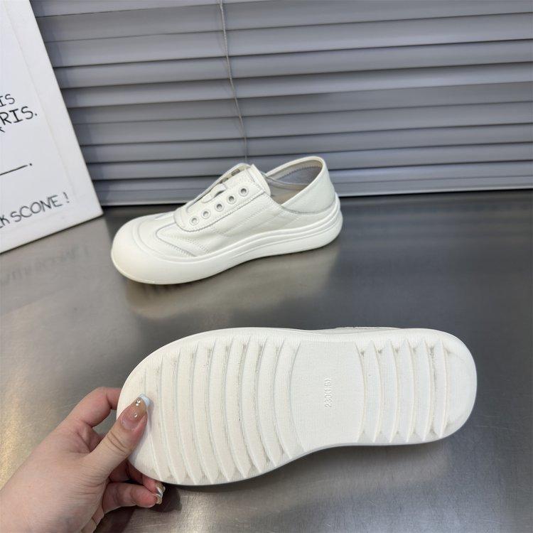 Student Little White Shoes Women's Autumn 2025 New Women's Shoes Breathable Flat-bottomed Casual Sports Versatile Board Shoes Women