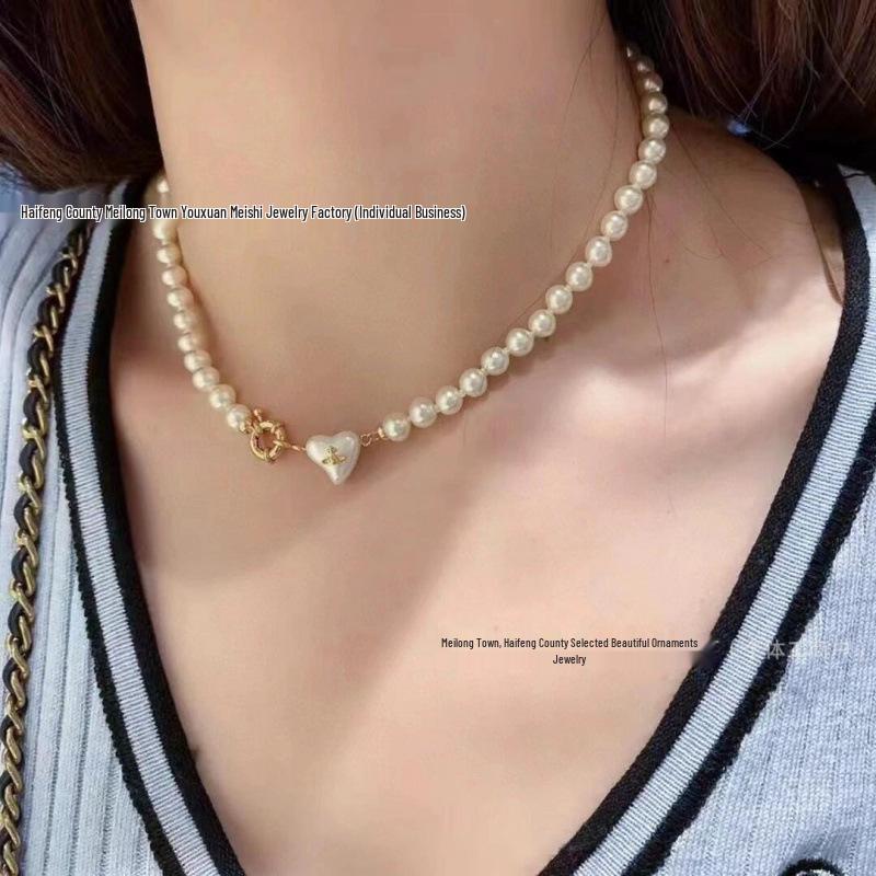 High-End Empress Dowager Heart Necklace and Saturn Bracelet Set